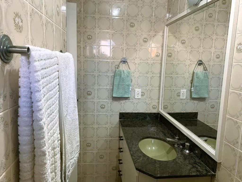 Triplex Asturias - Guaruja Appartement Buitenkant foto